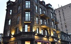 Boulevard Hotel